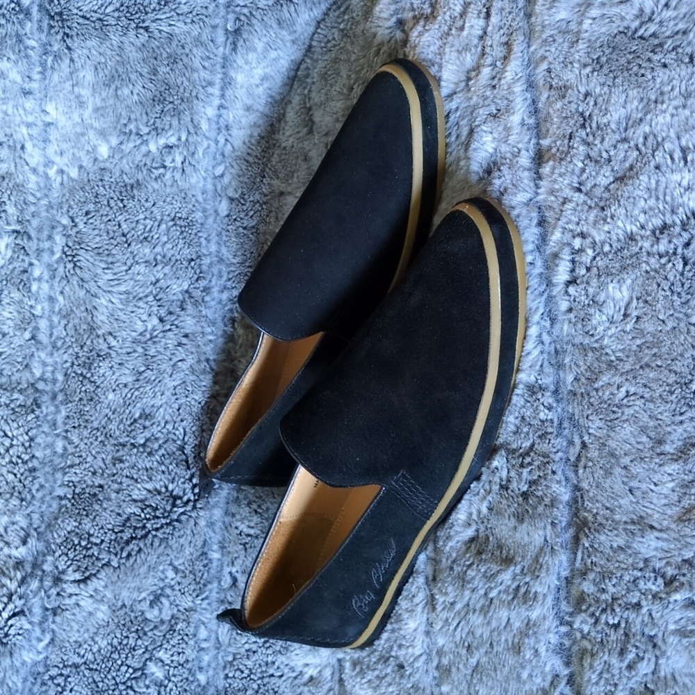 Women’s Bill Blass Sutton Suede Slip-on loafer sz 8​​​